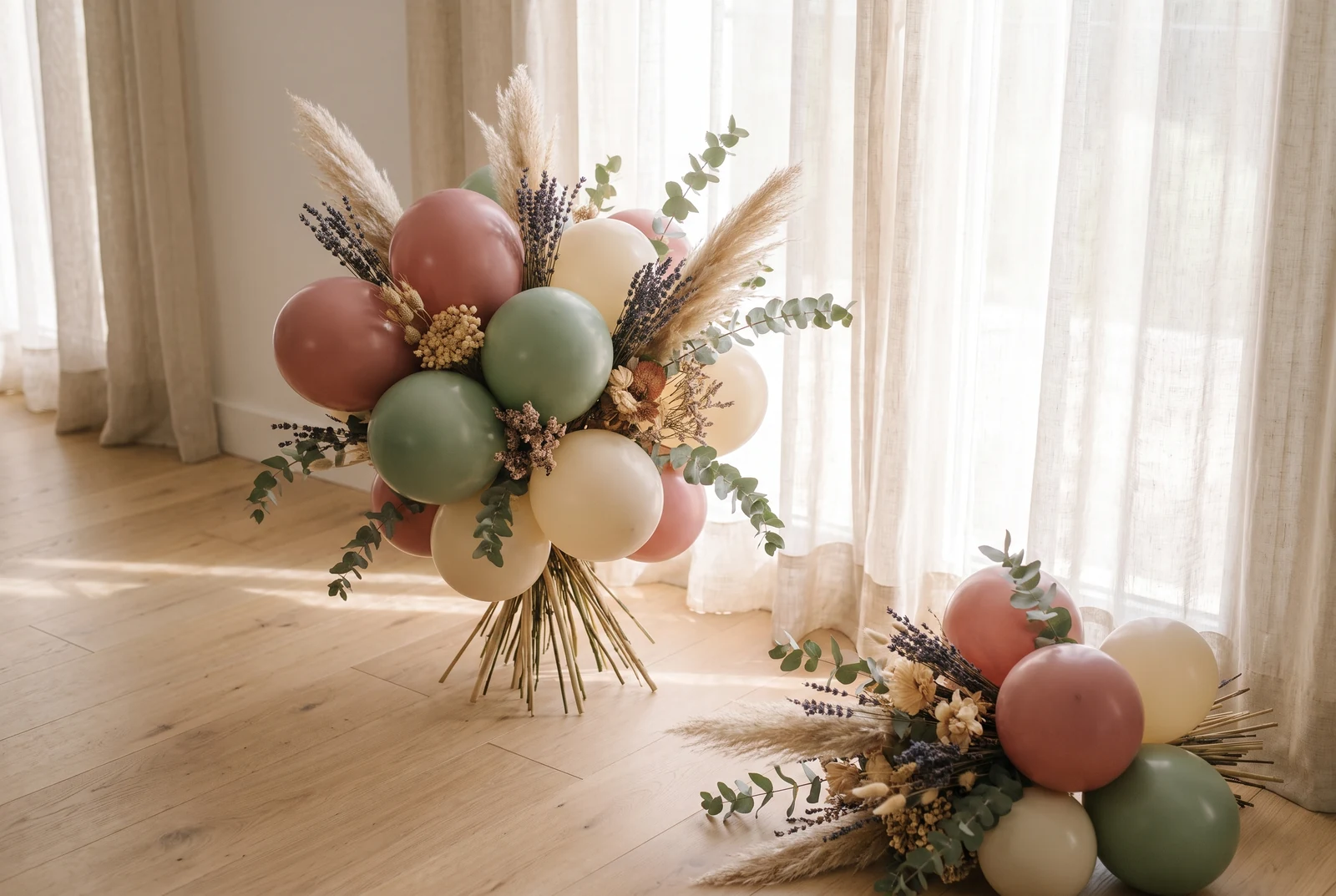 Imagen ilustrativa: bouquet de globos pastel con flores secas